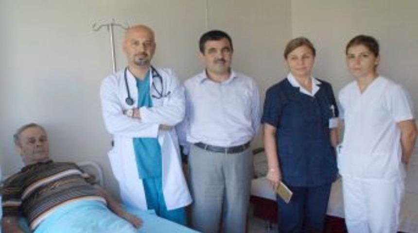 İskenderun'da karın atar damarının ileri genişlemesi ameliyatı yapıldı