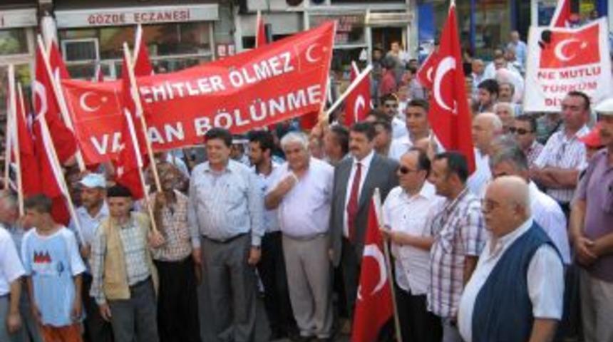 Bartın'da ter&ouml;re lanet mitingi