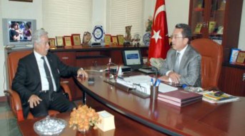 Zihni Aldırmaz&rsquo;dan Başkan &Ouml;zt&uuml;rk&rsquo;e &lsquo;kentsel d&ouml;n&uuml;ş&uuml;me&rsquo; destek ziyareti