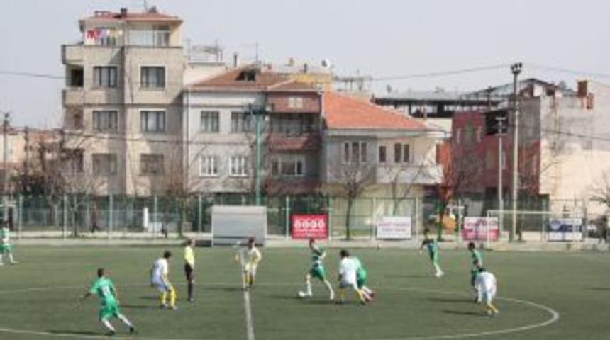 &Ouml;zel İdare Spor Kul&uuml;b&uuml; Futbol U15&rsquo;te Rekor Sonu&ccedil;; 15-0