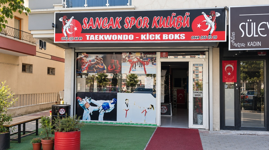 Etimesgut&rsquo;ta taekwondo ve kick boksa başlamak isteyenlere: branş ve kul&uuml;p se&ccedil;erken bilinmesi gerekenler