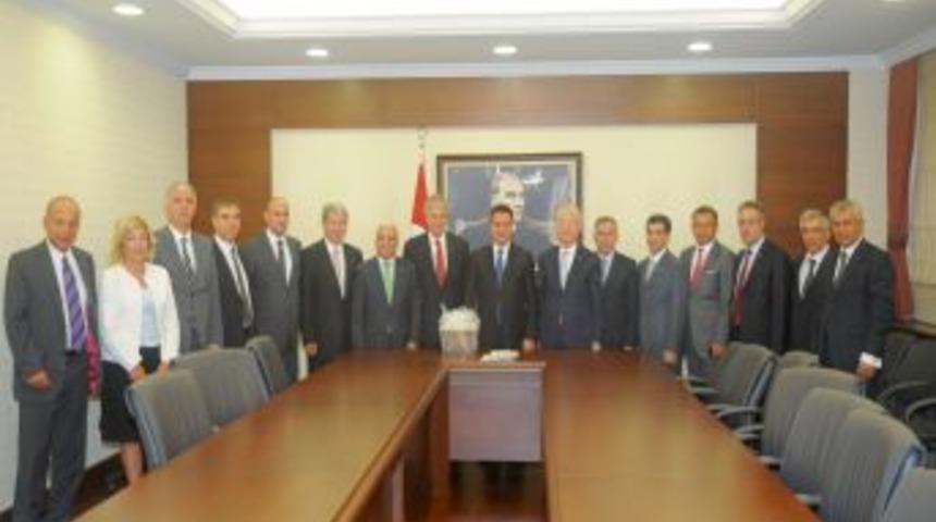 Ege B&ouml;lgesi Sanayi Odası Ankara&rsquo;ya ekonomi seferi d&uuml;zenledi