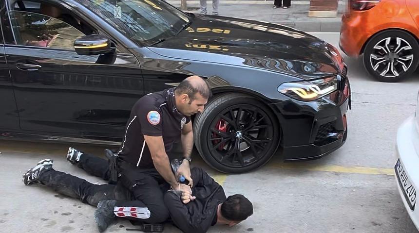&Uuml;zerinde havalı tabanca ele ge&ccedil;irilen ve ka&ccedil;an ş&uuml;pheli yakalandı