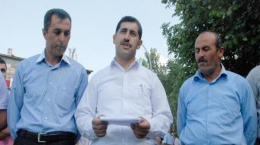 İş&ccedil;ilerden, Karakale Belde Belediye Başkanına tepki