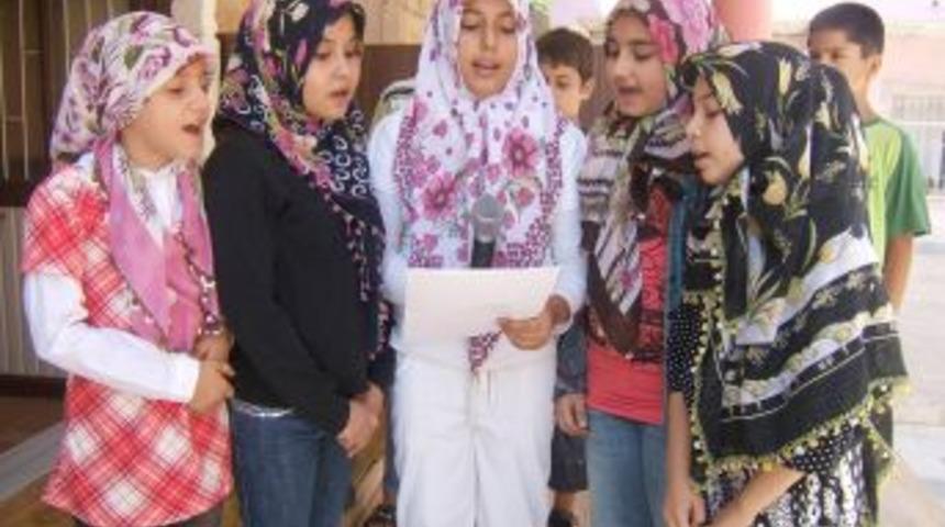 Kozan M&uuml;ft&uuml;l&uuml;ğ&uuml; kursiyerlere belge verdi