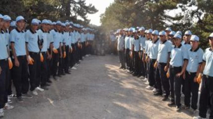 Yozgat&rsquo;ta polis adayları &ccedil;amlığı temizledi