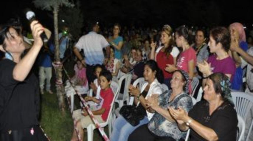 150 bin gurbet&ccedil;isi bulunan Pazarcık'ta 'Gurbet Ş&ouml;leni' d&uuml;zenlendi