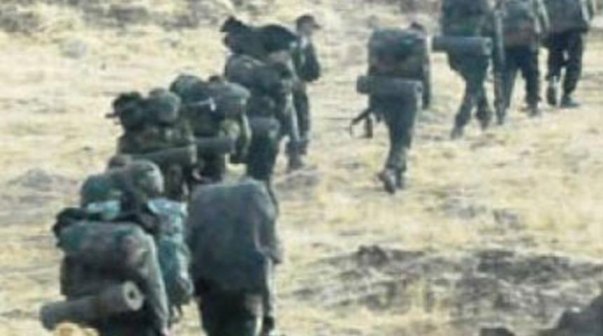 Van'da &ccedil;atışma: 3 şehit