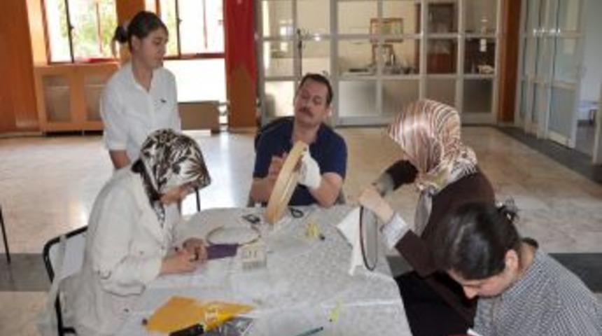 Maraş işi kordon işlmeciliği ve tezhip kursları tamamlandı