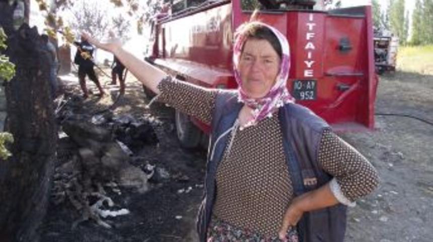 &Ccedil;oban ateşi ev ve ağılı yaktı, 6 hayvan telef oldu