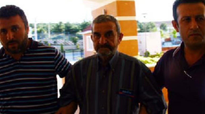 Av t&uuml;feğiyle eşini &ouml;ld&uuml;rd&uuml;