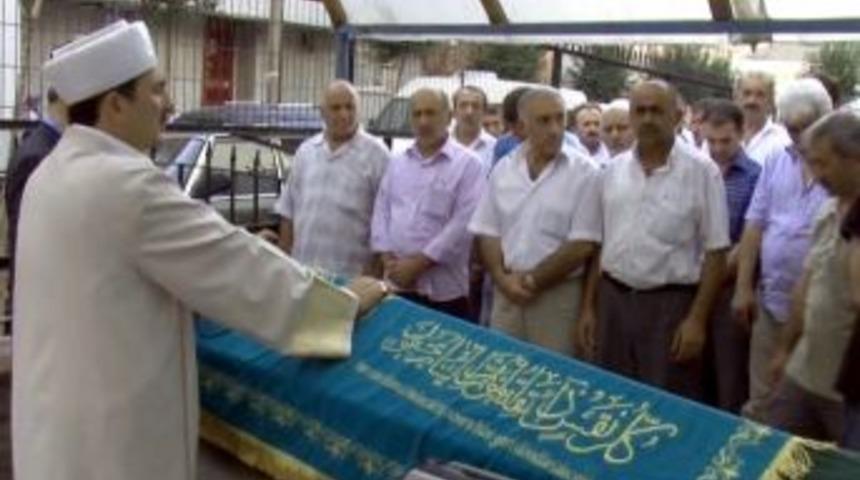 Engelli oğullarının cenazesini g&uuml;nler sonra Adli Tıp&rsquo;ta buldular