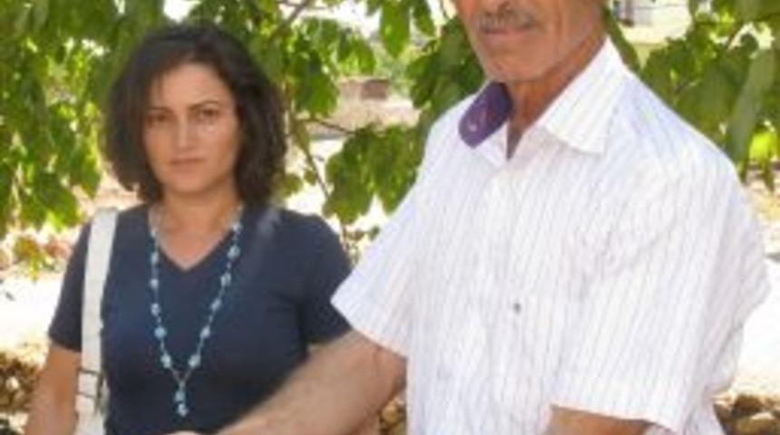 Yetiştirdiği 150 gramlık cevizler incelemeye alındı