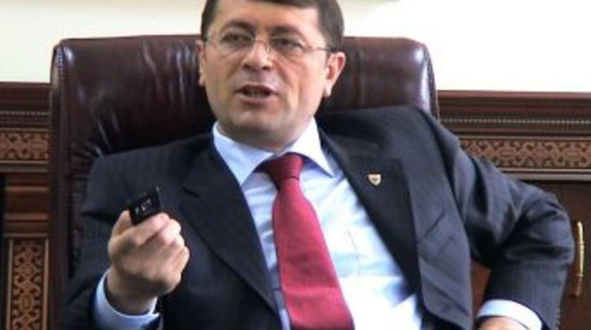 Paland&ouml;ken'de 3 yılda bin 500 kız &ouml;ğrenci okullu oldu