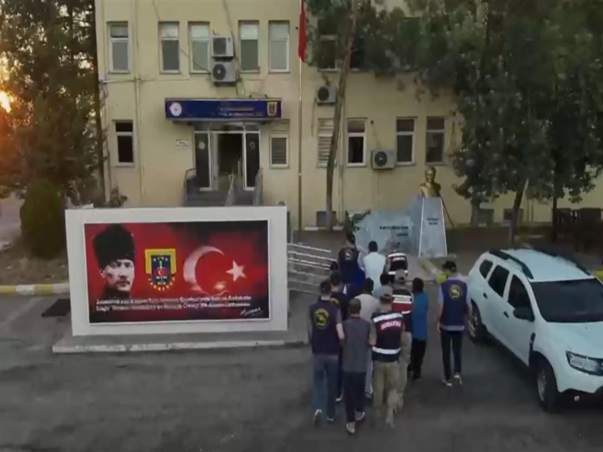 12 yıl sonra kimliği belirlenen Dilek Kalkan ın &ouml;l&uuml;m&uuml;ne ilişkin 2 ş&uuml;pheli tutuklandı 4