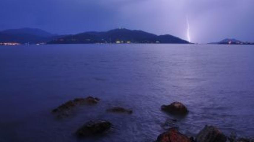 Fethiye&rsquo;de g&ouml;ky&uuml;z&uuml; ş&ouml;leni