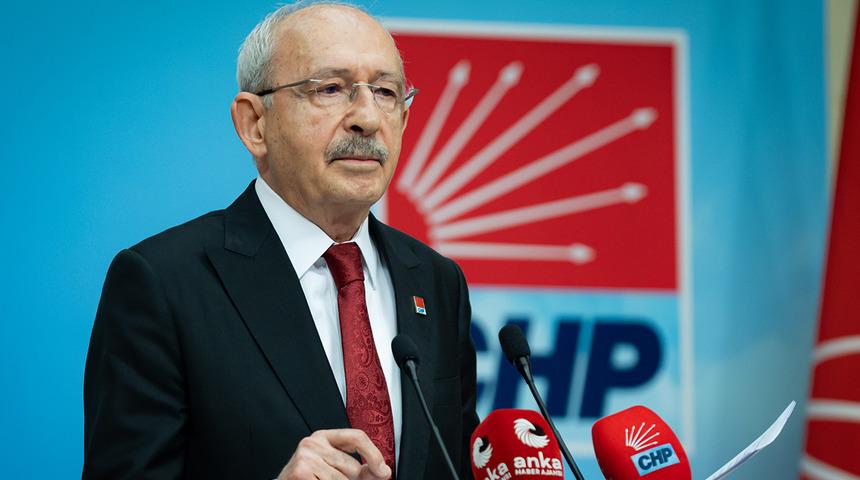 CHP Genel Başkanlığı i&ccedil;in adaylığını a&ccedil;ıklayan ilk isim belli oldu