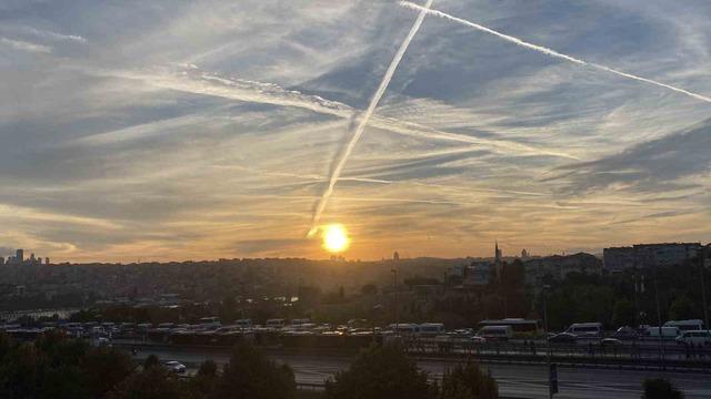 İstanbul’da muhteşem gün doğumu mest etti 4