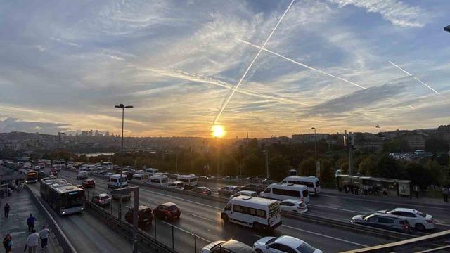 İstanbul’da muhteşem gün doğumu mest etti 2
