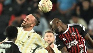 F.Bah&ccedil;e'de 12 ma&ccedil;lık tarihi seri sona erdi! Tam 5 yıl sonra...