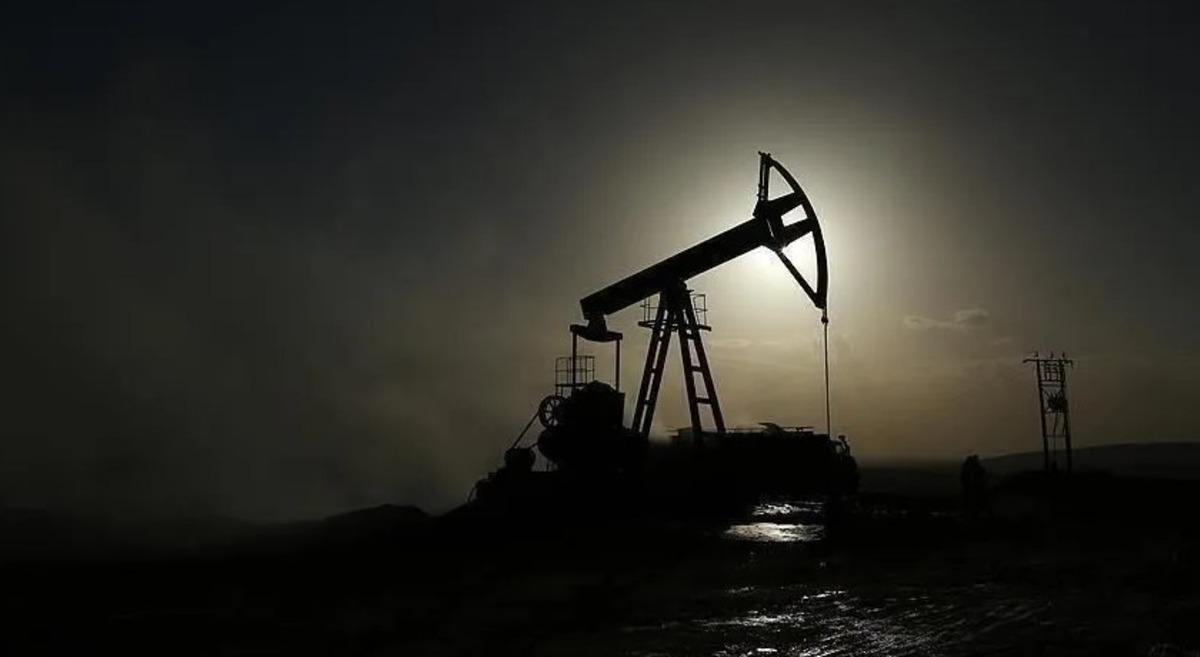 Piyasalar Fed e kilitlendi! Petrol yükseldi, altın yatay 10