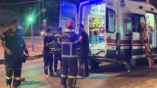 Burdur’da tarım işçilerini taşıyan minibüs devrildi: 9 yaralı 4