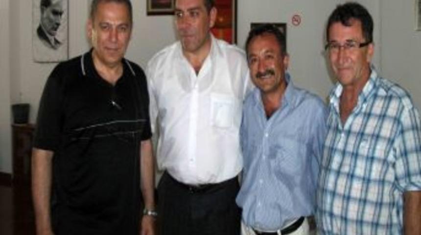 Atat&uuml;rk'&uuml;n benzeri K&ouml;rfez'de