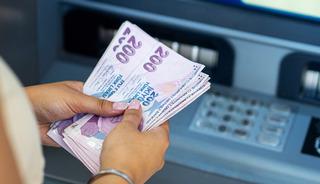 Faizlerde dengeler değişti! 3 yıl sonra bir ilk: 7 bin TL daha geriledi