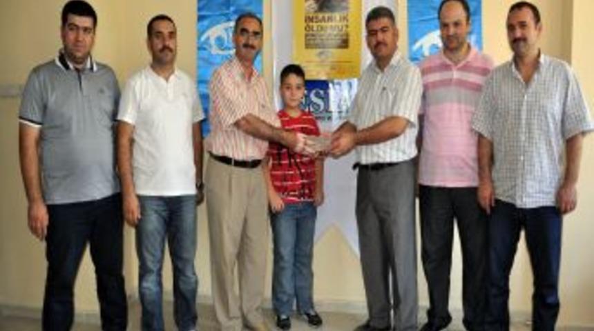 Edremitli işadamları Somali'ye 32 bin lira g&ouml;nderdi