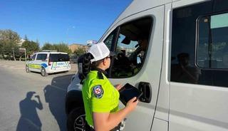 Karaman&rsquo;da okul servislerine denetim