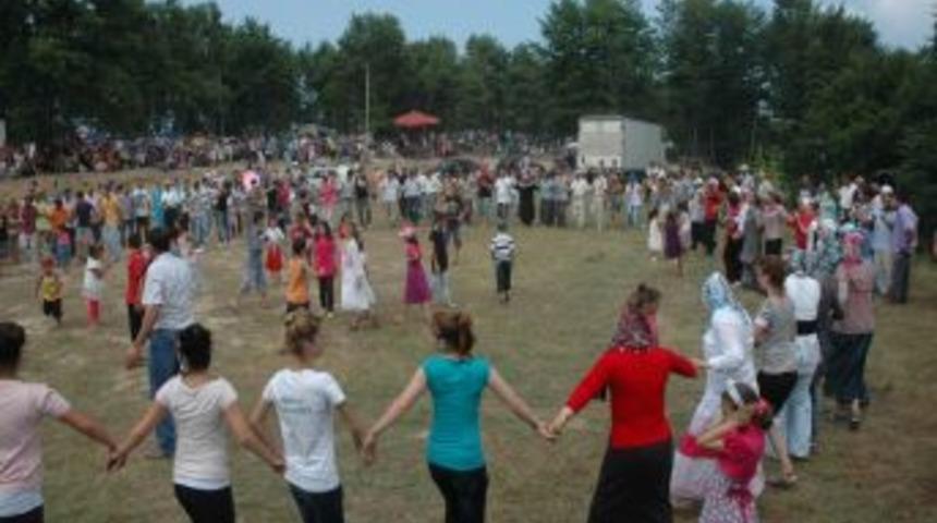 Karadenizliler Kızılcıktepe Şenlikleri'nde buluştu