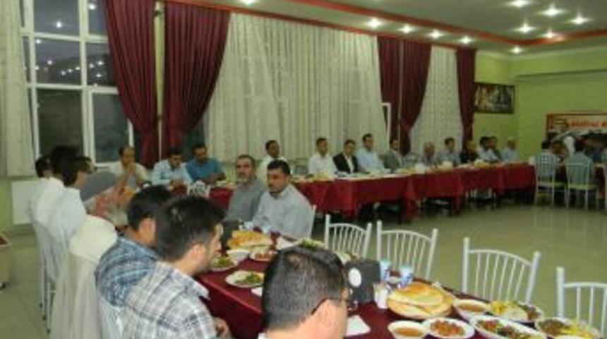 ER&Ouml;DER eğitim camiasını ve sivil toplum &ouml;rg&uuml;tlerini iftarda buluşturdu