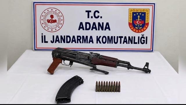 Adana’da uyuşturucu ve silah operasyonu: 4 şüpheli tutuklandı 3