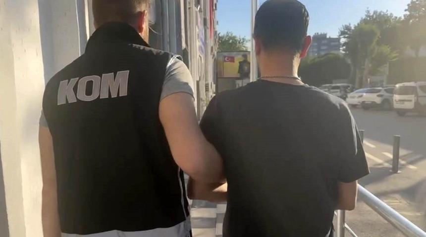 Seferihisar Belediyesindeki &rsquo;r&uuml;şvet&rsquo; operasyonunda 47 ş&uuml;pheli adliyede