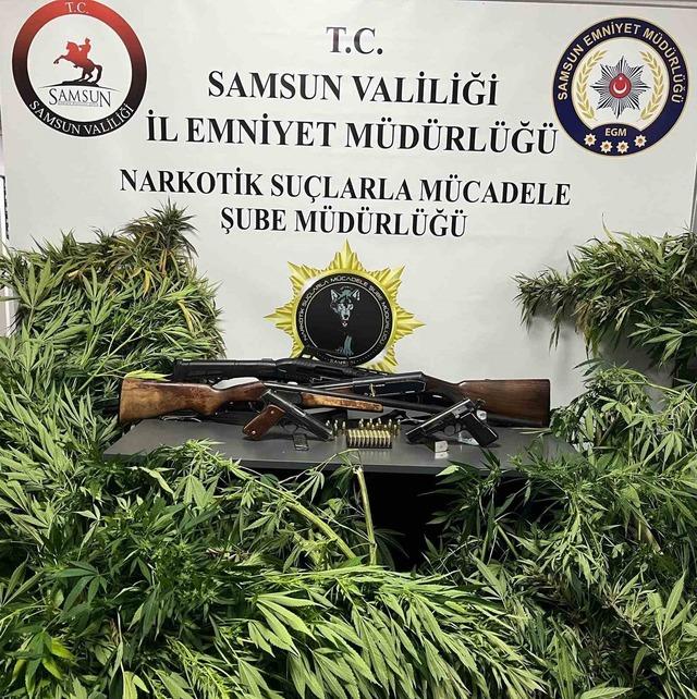 Samsun&rsquo;da peş peşe uyuşturucu operasyonları: 1 kilo 225 gram metamfetamin ele ge&ccedil;irildi 6