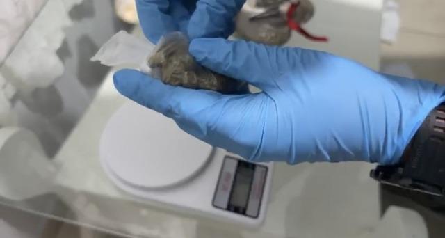 Samsun&rsquo;da peş peşe uyuşturucu operasyonları: 1 kilo 225 gram metamfetamin ele ge&ccedil;irildi 5