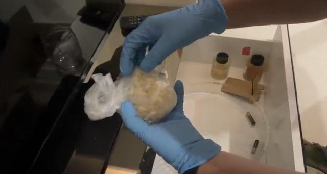 Samsun&rsquo;da peş peşe uyuşturucu operasyonları: 1 kilo 225 gram metamfetamin ele ge&ccedil;irildi 4
