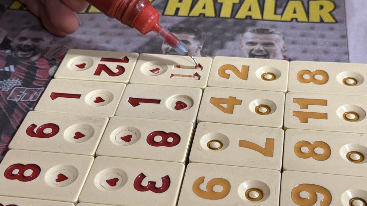 700 kahvehanenin bulunduğu kentte onu tanımayan yok! Ekmeğini  taştan  &ccedil;ıkarıyor 4