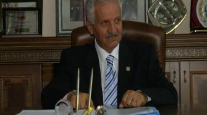 Sungurlu'dan memleketine &ouml;vg&uuml; dolu s&ouml;zler