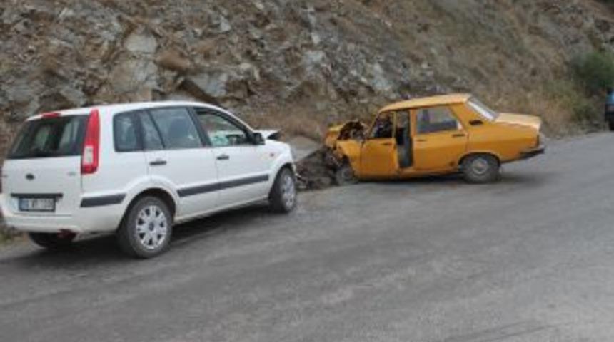 Dursunbey istasyon yolunda yine kaza!