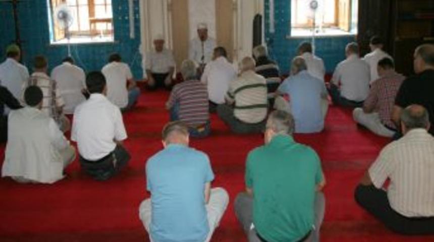 TSK Mehmet&ccedil;ik ve G&uuml;&ccedil;lendirme vakıfları Mevlit okuttu