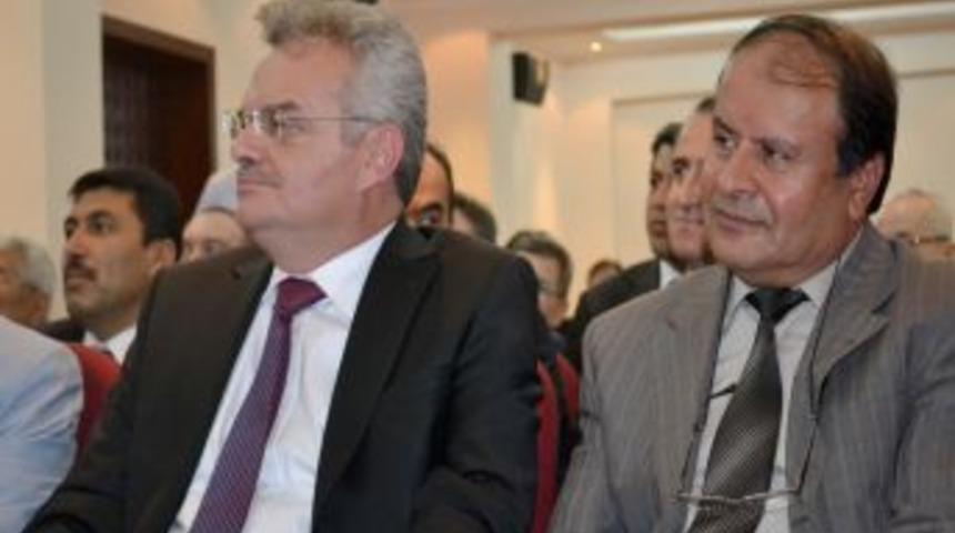 &Ccedil;ankırı Valisi Vahdettin &Ouml;zcan g&ouml;revine başladı