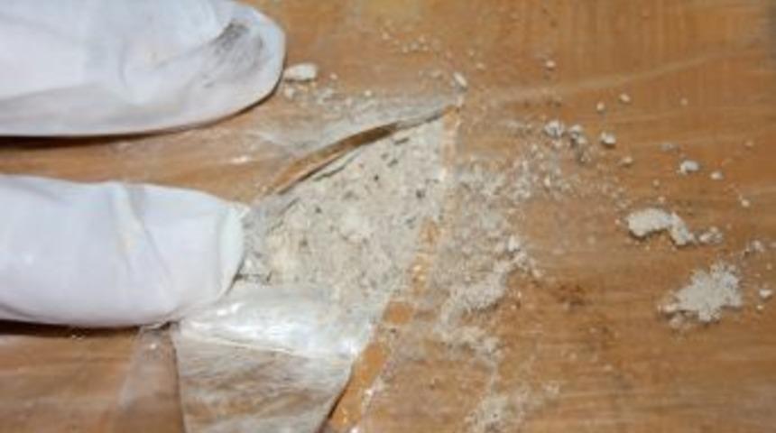 Uyuşturucu operasyonları polis kamerasında