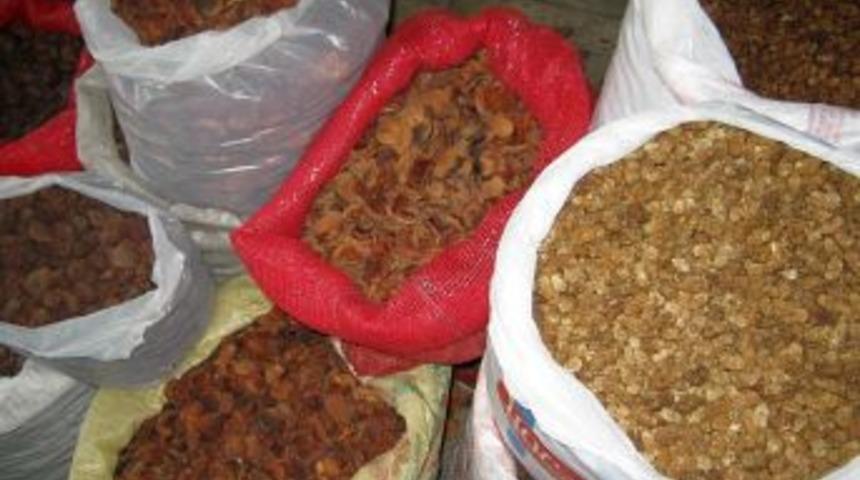 Kağızman'da kuru meyve satışları başladı