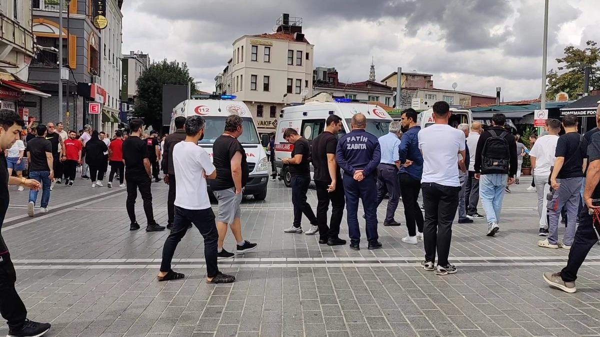 D&ouml;viz b&uuml;rosu kan g&ouml;l&uuml;ne d&ouml;nd&uuml;! 2 &ouml;l&uuml;, 2 yaralı var 4