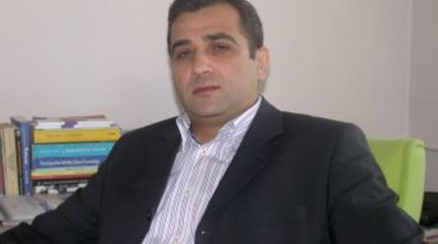 Akpınar: Koşaner, askerin ilk fırsatta siyasete d&ouml;neceğini g&ouml;zler &ouml;n&uuml;ne serdi