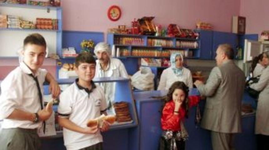 Kantinlerde Obeziteye Karşı M&uuml;cadele Başlatıldı