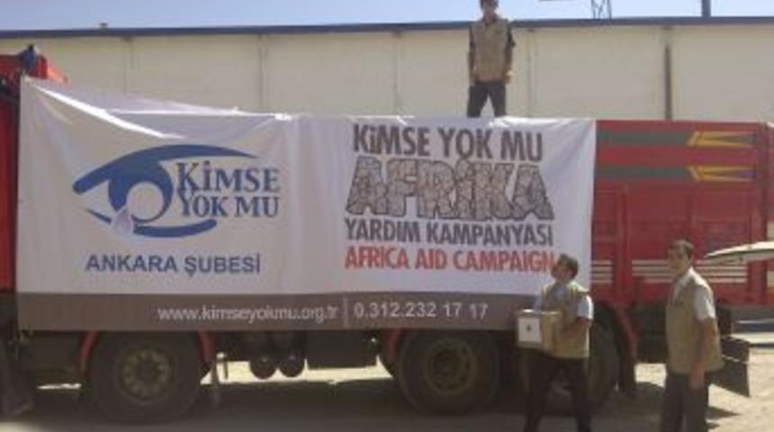 Kimse Yokmu &Ccedil;orum'dan Somali'ye 48 ton yardım topladı