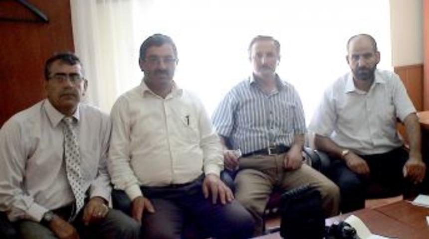 Sendikacılar, &lsquo;Hasret Emmi&rsquo; oyununa tepki g&ouml;sterdi