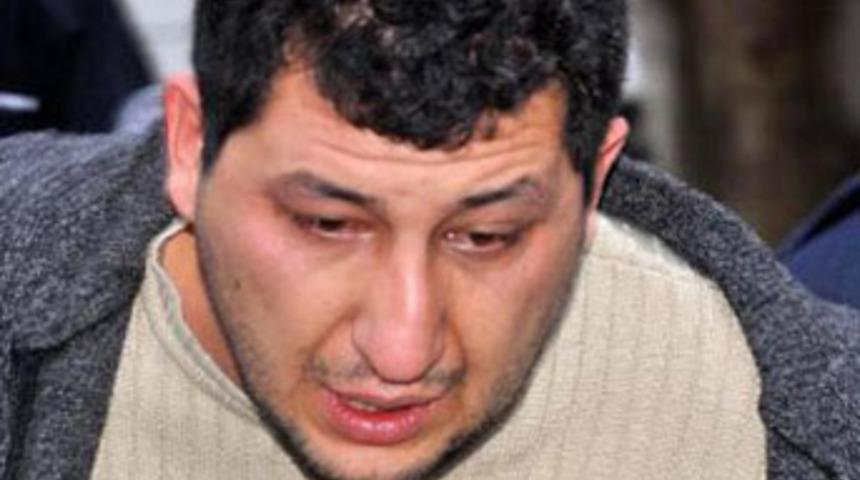 Eşini 7 kurşunla &ouml;ld&uuml;rd&uuml; sonra gidip uyudu